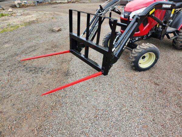 Yanmar QA Forks Tractor Bale Spear 1